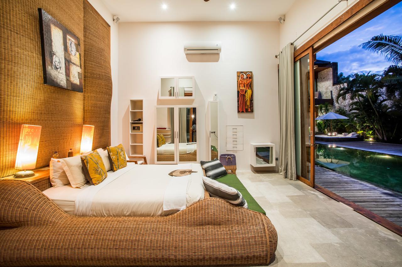 Eko Villa Seminyak - Tropical Villa, Walk To Beach Zewnętrze zdjęcie