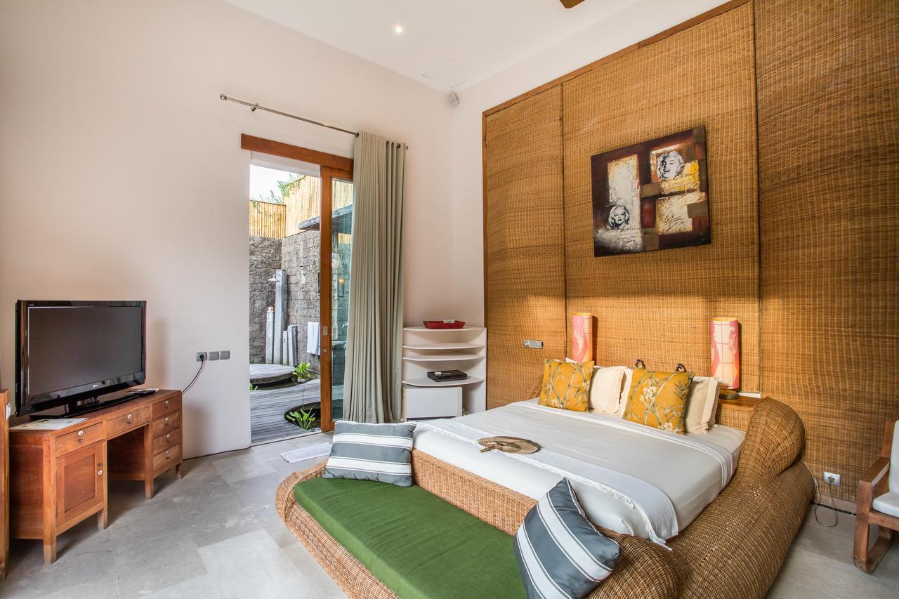 Eko Villa Seminyak - Tropical Villa, Walk To Beach Zewnętrze zdjęcie